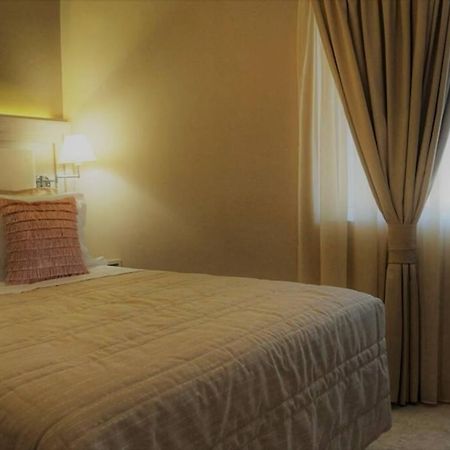 Remvi Deluxe Apartment 202 With Sea View 卡尔帕索斯 外观 照片